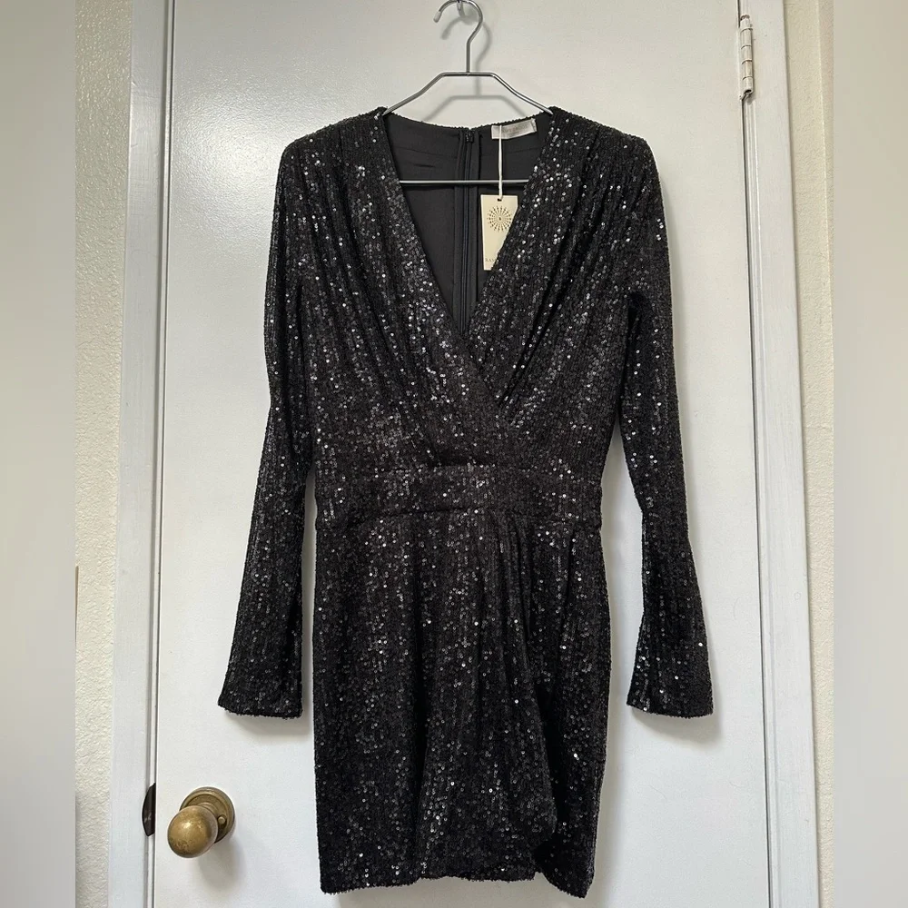 RAMY BROOK Reba Sequin V-Neck Cocktail Party Evening Mini Wrap Dress Size 8 NWT - Picture 2 of 14